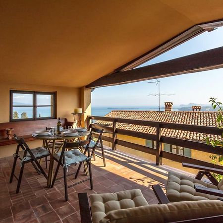 La Baita Gardone Riviera Exterior photo